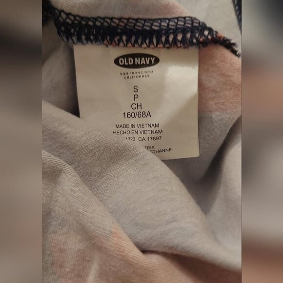 Old Navy Floral Print Pencil Skirt Office to Brunch Outfit Essential Preppy - Picture 6 of 8